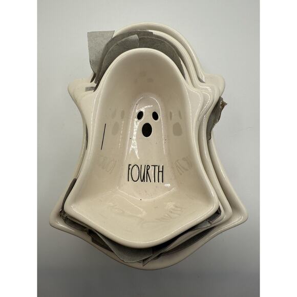 Brand NEW 2024 Rae Dunn Halloween White GHOST Shaped Measuring Cups - Picture 1 of 6